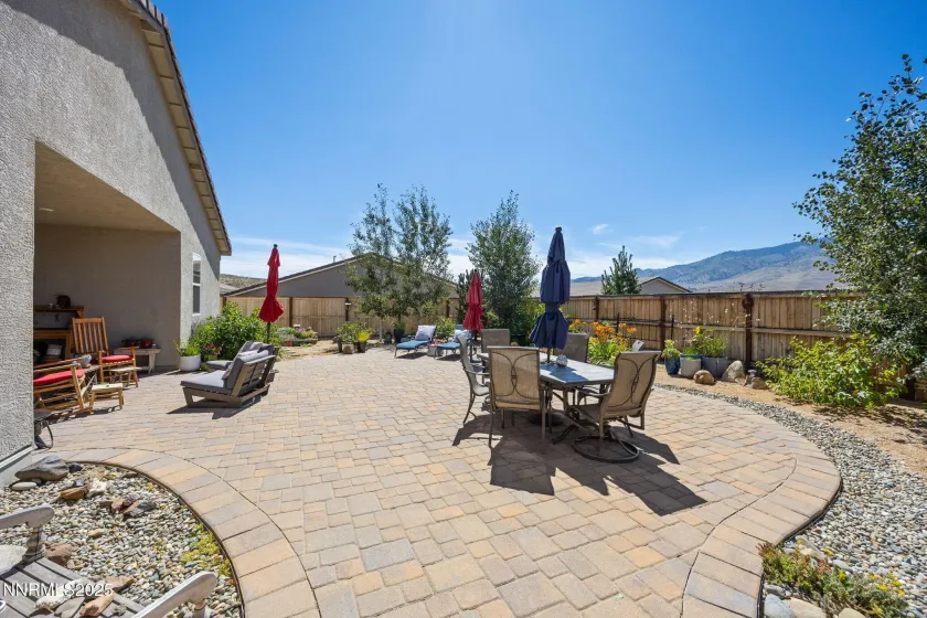 8310 Endsley, Reno, Nevada 89523, 4 Bedrooms Bedrooms, ,3 BathroomsBathrooms,Residential,Residential,Endsley,260000860