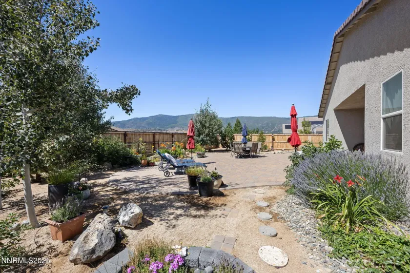 8310 Endsley, Reno, Nevada 89523, 4 Bedrooms Bedrooms, ,3 BathroomsBathrooms,Residential,Residential,Endsley,260000860