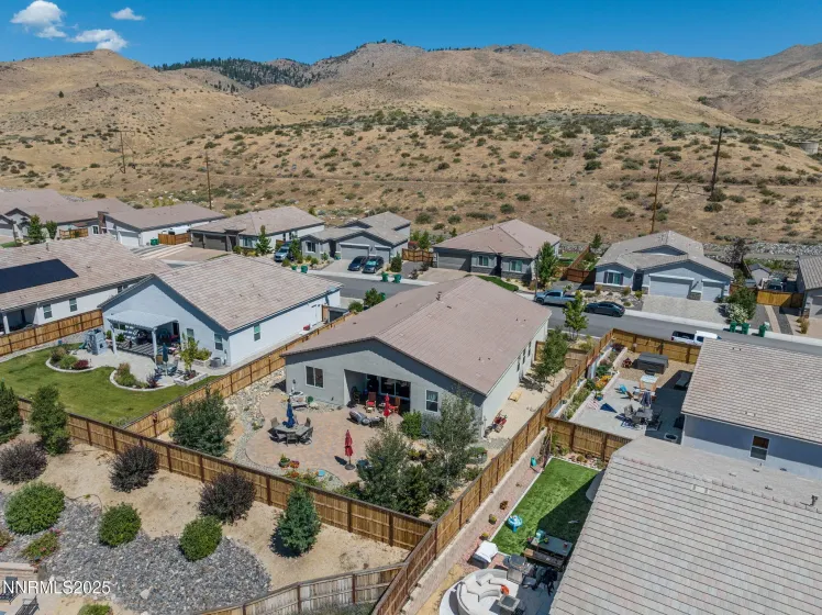 8310 Endsley, Reno, Nevada 89523, 4 Bedrooms Bedrooms, ,3 BathroomsBathrooms,Residential,Residential,Endsley,260000860