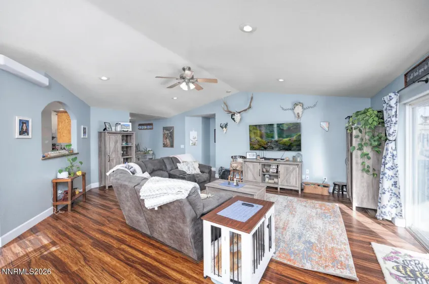 440 Cornerstone, Fallon, Nevada 89406, 3 Bedrooms Bedrooms, ,2 BathroomsBathrooms,Residential,Residential,Cornerstone,260000863