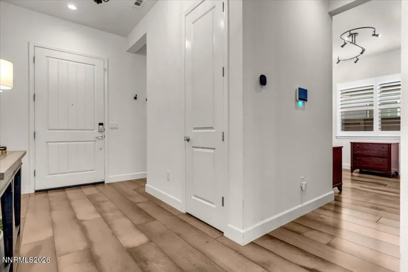 5428 Phillipa, Reno, Nevada 89511, 2 Bedrooms Bedrooms, ,3 BathroomsBathrooms,Residential,Residential,Phillipa,260000865