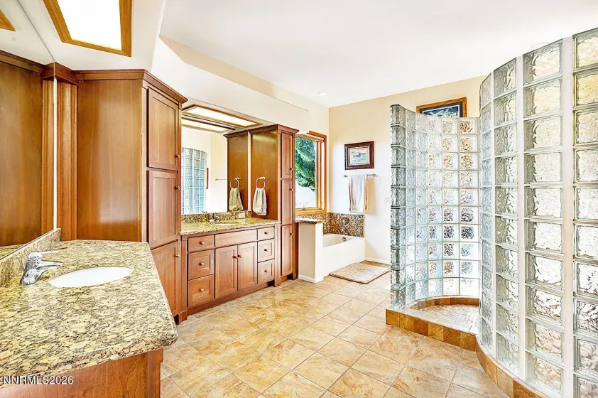 7279 Silver King, Sparks, Nevada 89436, 4 Bedrooms Bedrooms, ,3 BathroomsBathrooms,Residential,Residential,Silver King,260000867