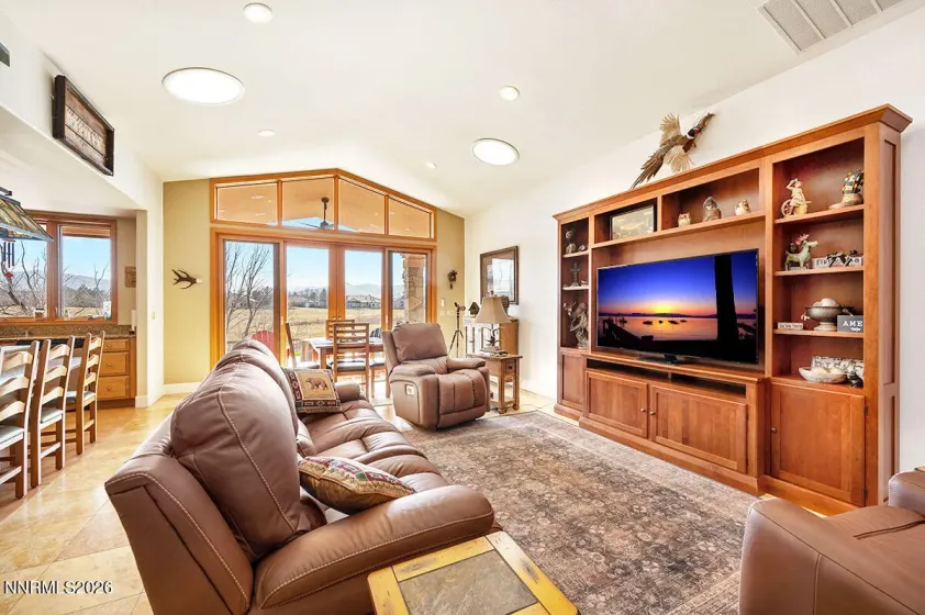 7279 Silver King, Sparks, Nevada 89436, 4 Bedrooms Bedrooms, ,3 BathroomsBathrooms,Residential,Residential,Silver King,260000867