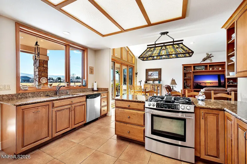 7279 Silver King, Sparks, Nevada 89436, 4 Bedrooms Bedrooms, ,3 BathroomsBathrooms,Residential,Residential,Silver King,260000867