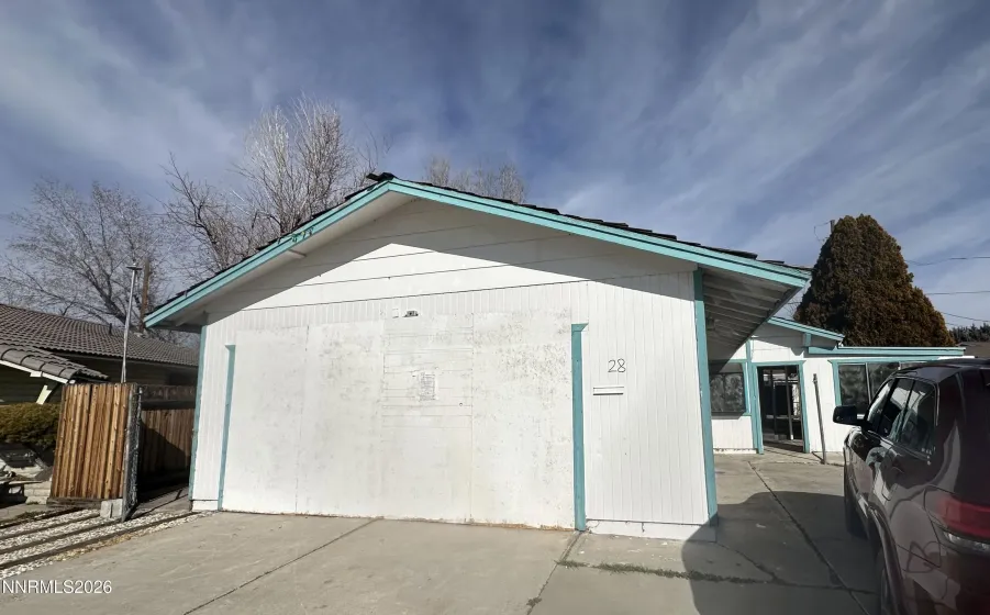 28 Arndell, Sparks, Nevada 89431, 3 Bedrooms Bedrooms, ,2 BathroomsBathrooms,Residential,Residential,Arndell,260000868