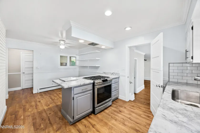 601 Ivy, Carson City, Nevada 89703, 4 Bedrooms Bedrooms, ,2 BathroomsBathrooms,Residential,Residential,Ivy,260000869