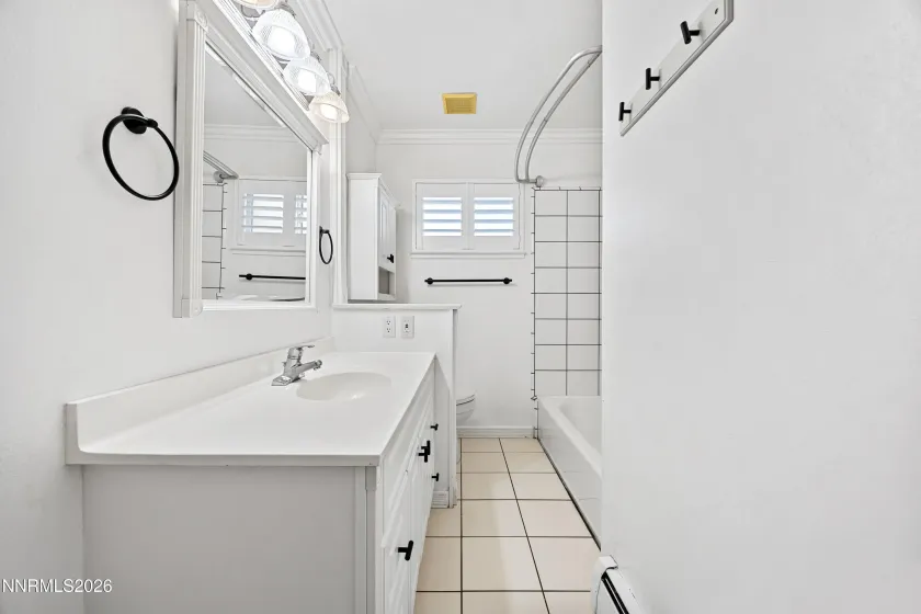 601 Ivy, Carson City, Nevada 89703, 4 Bedrooms Bedrooms, ,2 BathroomsBathrooms,Residential,Residential,Ivy,260000869