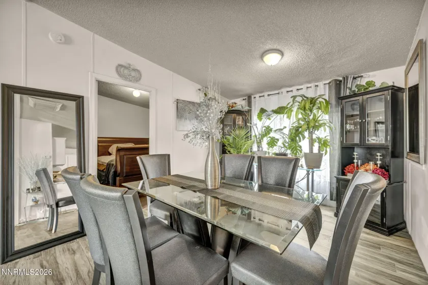 5556 Mark, Sun Valley, Nevada 89433, 4 Bedrooms Bedrooms, ,2 BathroomsBathrooms,Residential,Residential,Mark,260000871