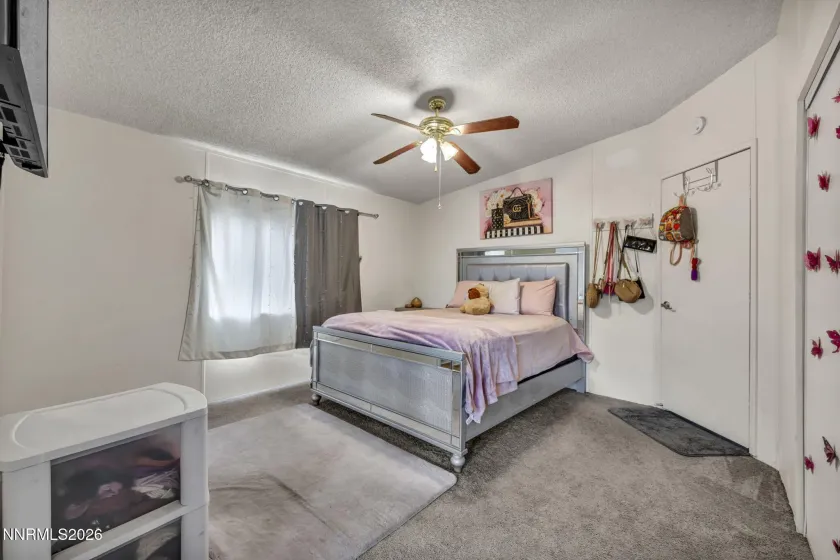 5556 Mark, Sun Valley, Nevada 89433, 4 Bedrooms Bedrooms, ,2 BathroomsBathrooms,Residential,Residential,Mark,260000871