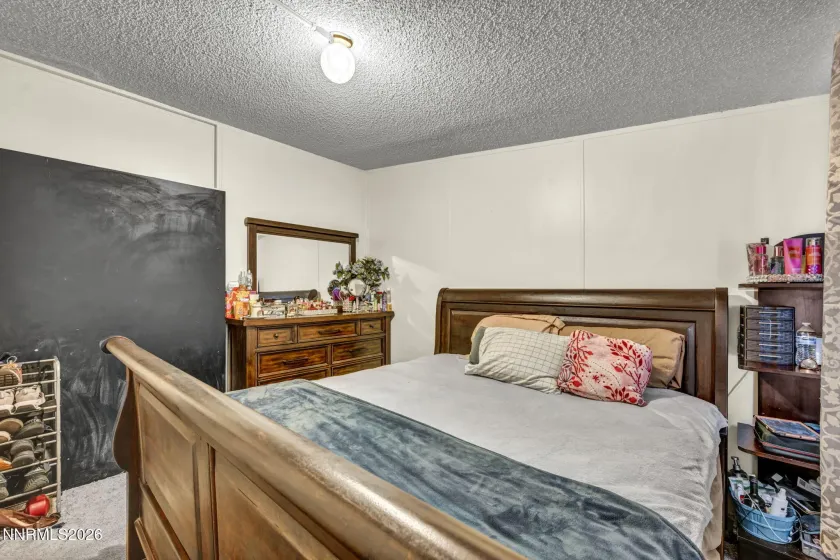 5556 Mark, Sun Valley, Nevada 89433, 4 Bedrooms Bedrooms, ,2 BathroomsBathrooms,Residential,Residential,Mark,260000871