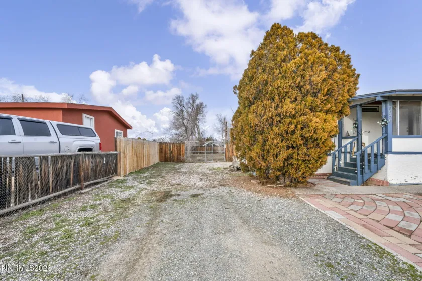 5556 Mark, Sun Valley, Nevada 89433, 4 Bedrooms Bedrooms, ,2 BathroomsBathrooms,Residential,Residential,Mark,260000871