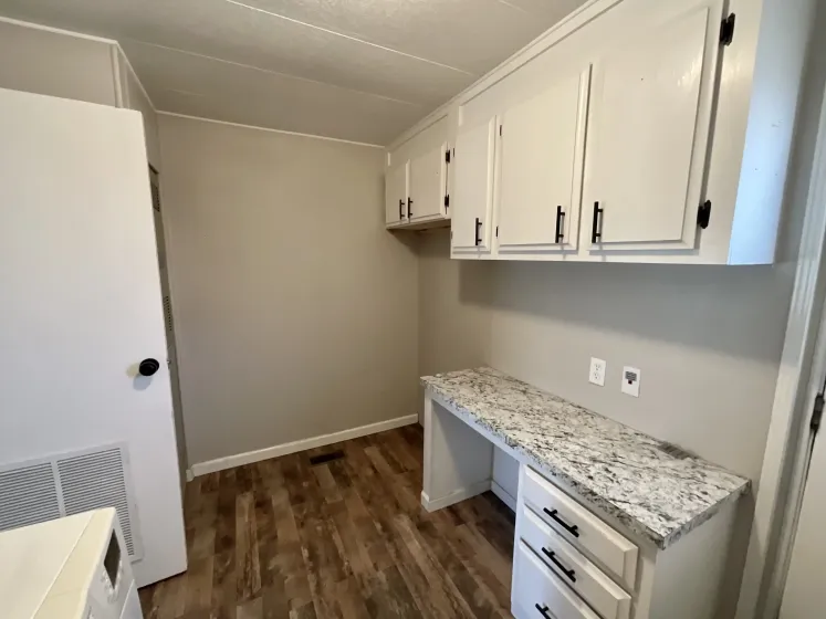 320 Brownlee Ln, Sun Valley, Nevada 89433, 2 Bedrooms Bedrooms, 10 Rooms Rooms,2 BathroomsBathrooms,Manufactured,Residential,Brownlee,260000872