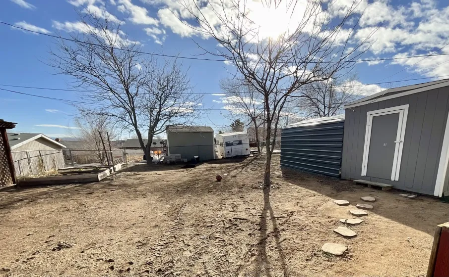 320 Brownlee Ln, Sun Valley, Nevada 89433, 2 Bedrooms Bedrooms, 10 Rooms Rooms,2 BathroomsBathrooms,Manufactured,Residential,Brownlee,260000872