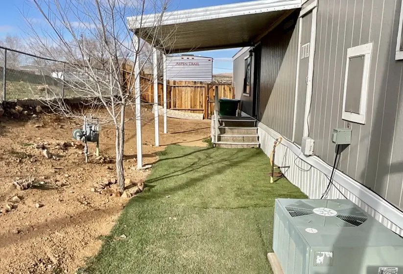 320 Brownlee Ln, Sun Valley, Nevada 89433, 2 Bedrooms Bedrooms, 10 Rooms Rooms,2 BathroomsBathrooms,Manufactured,Residential,Brownlee,260000872