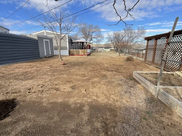 320 Brownlee Ln, Sun Valley, Nevada 89433, 2 Bedrooms Bedrooms, 10 Rooms Rooms,2 BathroomsBathrooms,Manufactured,Residential,Brownlee,260000872