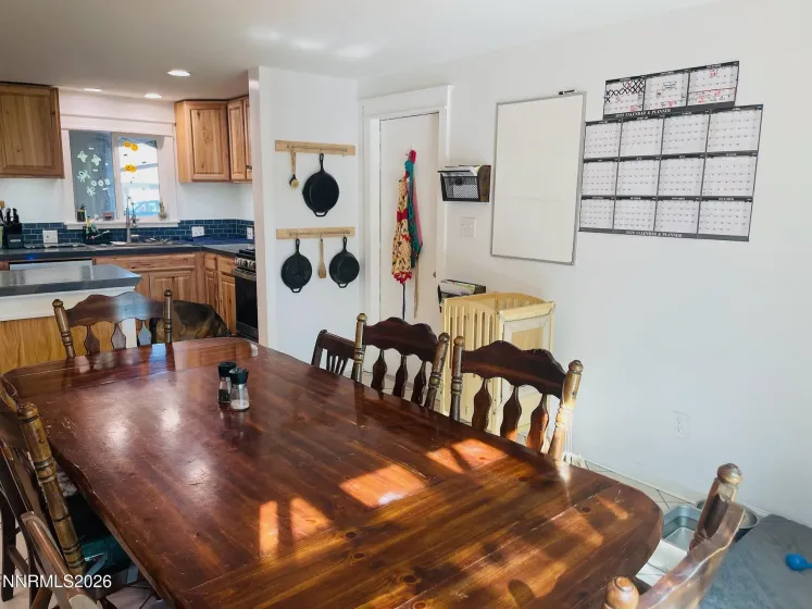 334 Kay, Yerington, Nevada 89447, 3 Bedrooms Bedrooms, ,2 BathroomsBathrooms,Residential,Residential,Kay,260000874