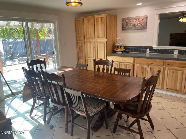 334 Kay, Yerington, Nevada 89447, 3 Bedrooms Bedrooms, ,2 BathroomsBathrooms,Residential,Residential,Kay,260000874