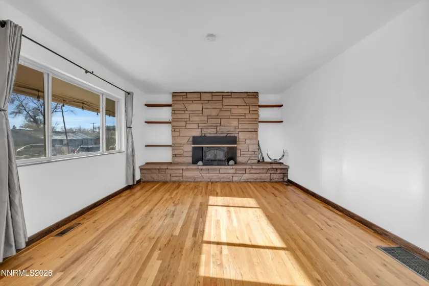 1965 Wilder, Reno, Nevada 89512, 2 Bedrooms Bedrooms, ,1 BathroomBathrooms,Residential,Residential,Wilder,260000876