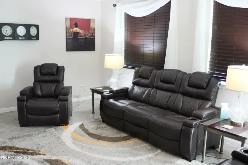 10843 Pebble Hill, Reno, Nevada 89521, 4 Bedrooms Bedrooms, ,4 BathroomsBathrooms,Residential,Residential,Pebble Hill,260000877