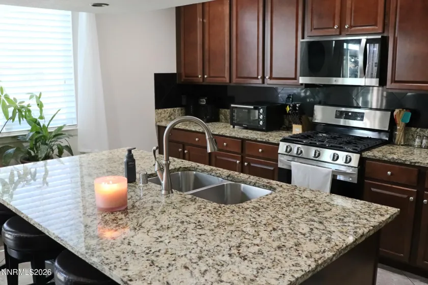 10843 Pebble Hill, Reno, Nevada 89521, 4 Bedrooms Bedrooms, ,4 BathroomsBathrooms,Residential,Residential,Pebble Hill,260000877