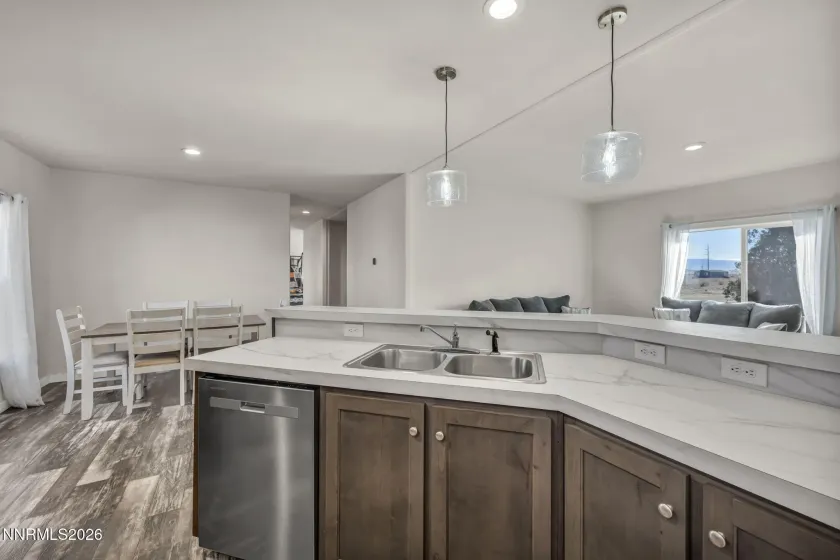 1495 Lake, Silver Springs, Nevada 89429, 3 Bedrooms Bedrooms, ,2 BathroomsBathrooms,Residential,Residential,Lake,260000878