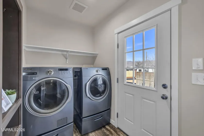 1495 Lake, Silver Springs, Nevada 89429, 3 Bedrooms Bedrooms, ,2 BathroomsBathrooms,Residential,Residential,Lake,260000878