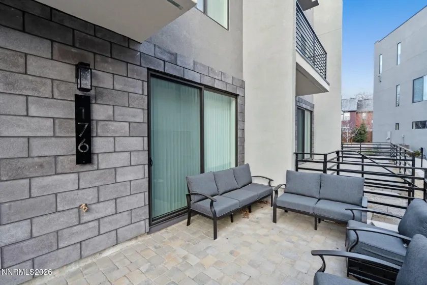 176 Rissone, Reno, Nevada 89503, 4 Bedrooms Bedrooms, ,4 BathroomsBathrooms,Residential,Residential,Rissone,260000880