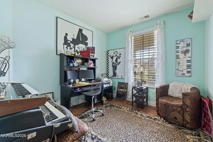 1600 Mountain, Reno, Nevada 89521, 3 Bedrooms Bedrooms, ,2 BathroomsBathrooms,Residential,Residential,Mountain,260000881