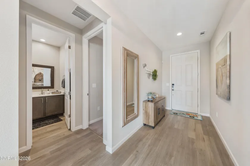 2131 Musselshell, Sparks, Nevada 89436, 4 Bedrooms Bedrooms, ,3 BathroomsBathrooms,Residential,Residential,Musselshell,260000882