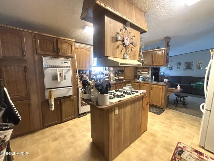 218 & 220 Middlegate, Battle Mountain, Nevada 89820, 3 Bedrooms Bedrooms, ,2 BathroomsBathrooms,Residential,Residential,Middlegate,250051803