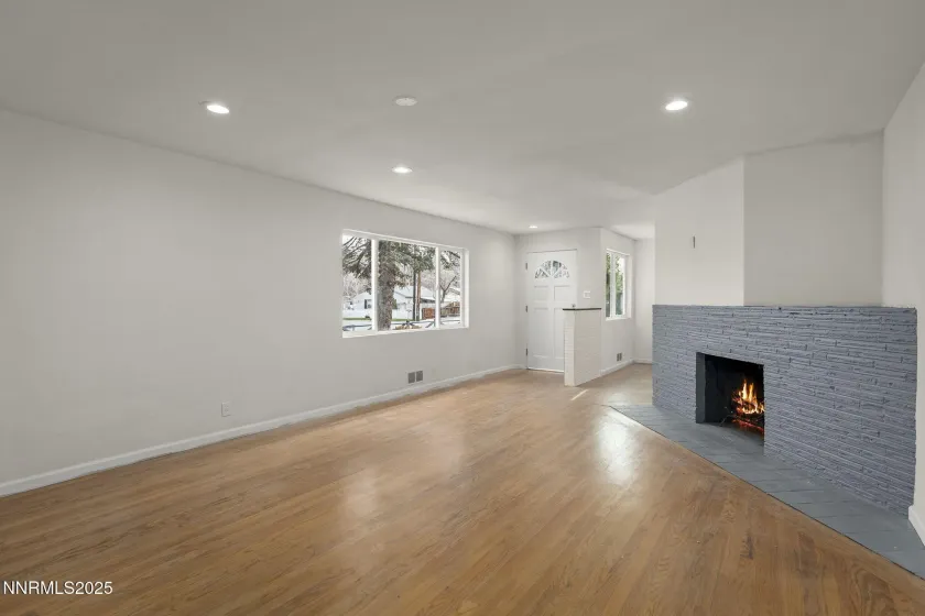 1085 Memory, Reno, Nevada 89509, 3 Bedrooms Bedrooms, ,2 BathroomsBathrooms,Residential,Residential,Memory,260000096