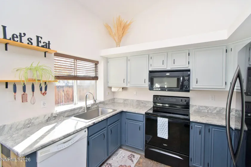 7440 Panama, Sparks, Nevada 89436, 3 Bedrooms Bedrooms, ,3 BathroomsBathrooms,Residential,Residential,Panama,260000890