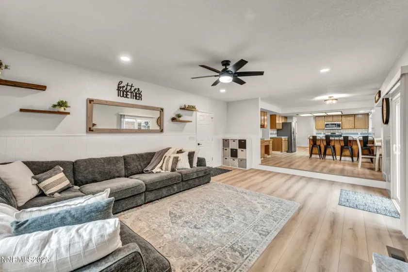 1528 Harper, Carson City, Nevada 89701, 4 Bedrooms Bedrooms, ,3 BathroomsBathrooms,Residential,Residential,Harper,260000893