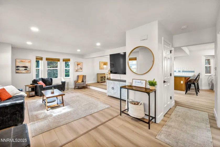 1528 Harper, Carson City, Nevada 89701, 4 Bedrooms Bedrooms, ,3 BathroomsBathrooms,Residential,Residential,Harper,260000893