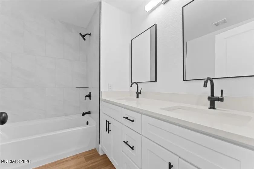 3755 Rio Poco, Reno, Nevada 89502, 4 Bedrooms Bedrooms, ,2 BathroomsBathrooms,Residential,Residential,Rio Poco,260000894