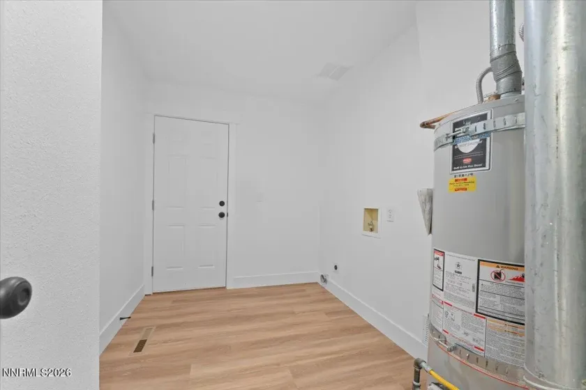 3755 Rio Poco, Reno, Nevada 89502, 4 Bedrooms Bedrooms, ,2 BathroomsBathrooms,Residential,Residential,Rio Poco,260000894