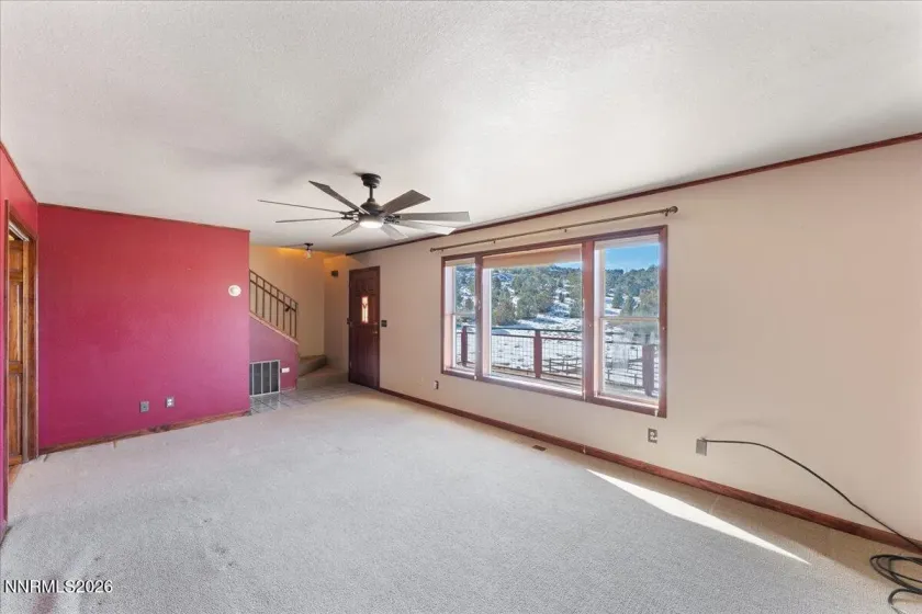 21381 Crestview, Reno, Nevada 89521, 4 Bedrooms Bedrooms, ,3 BathroomsBathrooms,Residential,Residential,Crestview,260000896