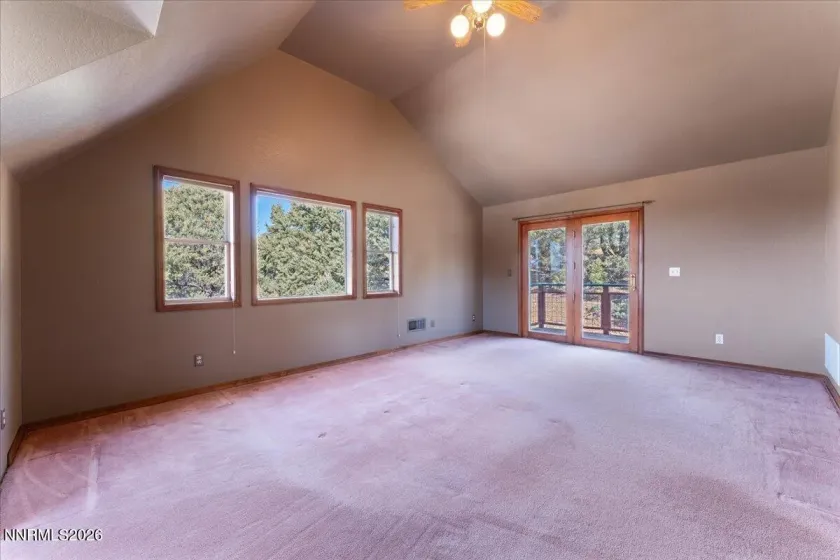 21381 Crestview, Reno, Nevada 89521, 4 Bedrooms Bedrooms, ,3 BathroomsBathrooms,Residential,Residential,Crestview,260000896