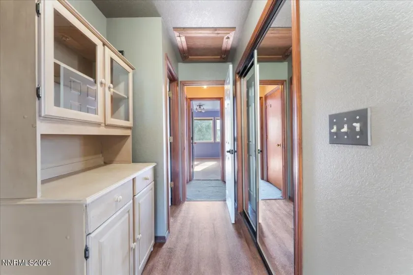 21381 Crestview, Reno, Nevada 89521, 4 Bedrooms Bedrooms, ,3 BathroomsBathrooms,Residential,Residential,Crestview,260000896