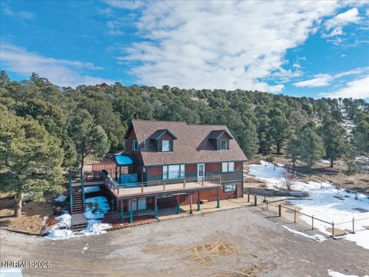 21381 Crestview, Reno, Nevada 89521, 4 Bedrooms Bedrooms, ,3 BathroomsBathrooms,Residential,Residential,Crestview,260000896