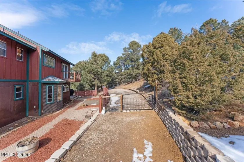 21381 Crestview, Reno, Nevada 89521, 4 Bedrooms Bedrooms, ,3 BathroomsBathrooms,Residential,Residential,Crestview,260000896