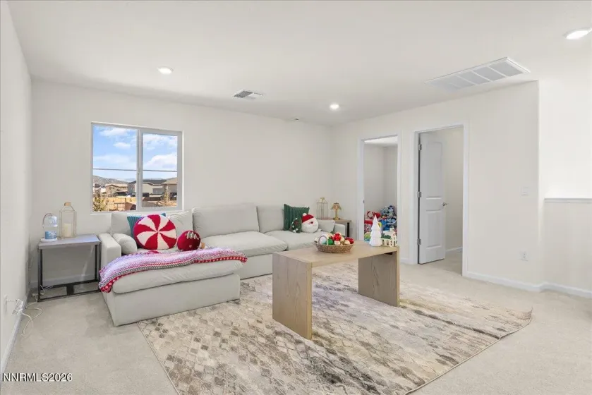 8921 Quail Falls, Reno, Nevada 89506, 4 Bedrooms Bedrooms, ,3 BathroomsBathrooms,Residential,Residential,Quail Falls,260000895