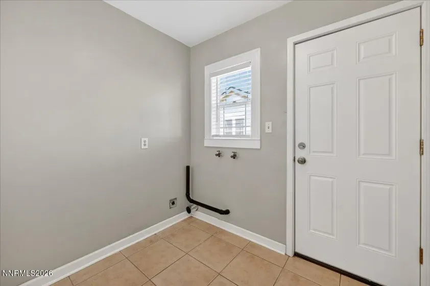 1339 Locust, Reno, Nevada 89502, 1 Bedroom Bedrooms, ,1 BathroomBathrooms,Residential,Residential,Locust,260000899