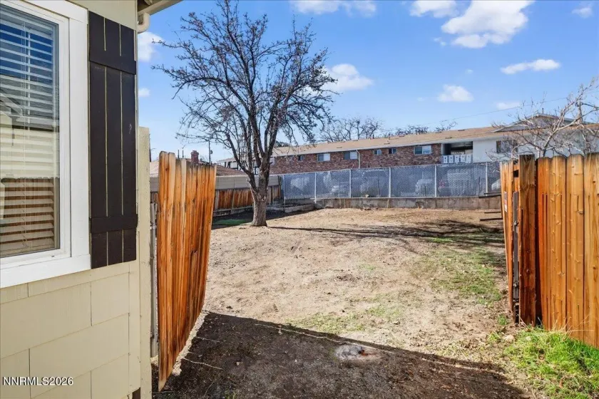 1339 Locust, Reno, Nevada 89502, 1 Bedroom Bedrooms, ,1 BathroomBathrooms,Residential,Residential,Locust,260000899