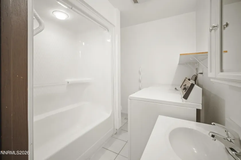 308 Andrea, Fernley, Nevada 89408, 2 Bedrooms Bedrooms, ,2 BathroomsBathrooms,Residential,Residential,Andrea,260000901