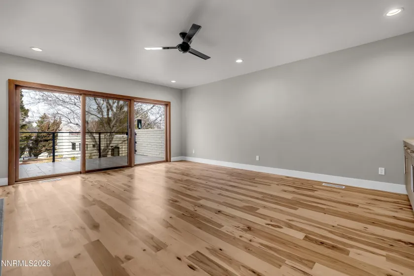 4957 Lakeridge, Reno, Nevada 89509, 2 Bedrooms Bedrooms, ,2 BathroomsBathrooms,Residential,Residential,Lakeridge,260000906