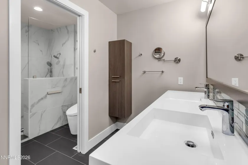 4957 Lakeridge, Reno, Nevada 89509, 2 Bedrooms Bedrooms, ,2 BathroomsBathrooms,Residential,Residential,Lakeridge,260000906