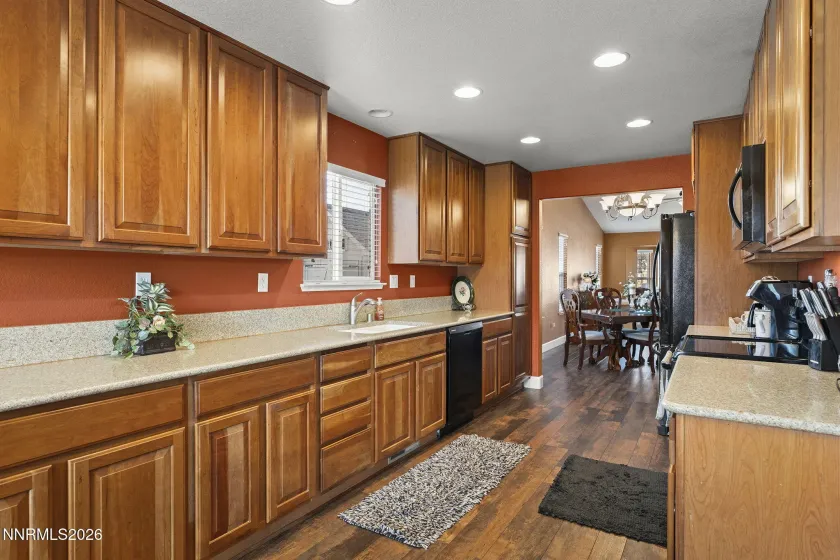 1675 Talking Sparrow, Spanish Springs, Nevada 89441, 5 Bedrooms Bedrooms, ,3 BathroomsBathrooms,Residential,Residential,Talking Sparrow,260000907