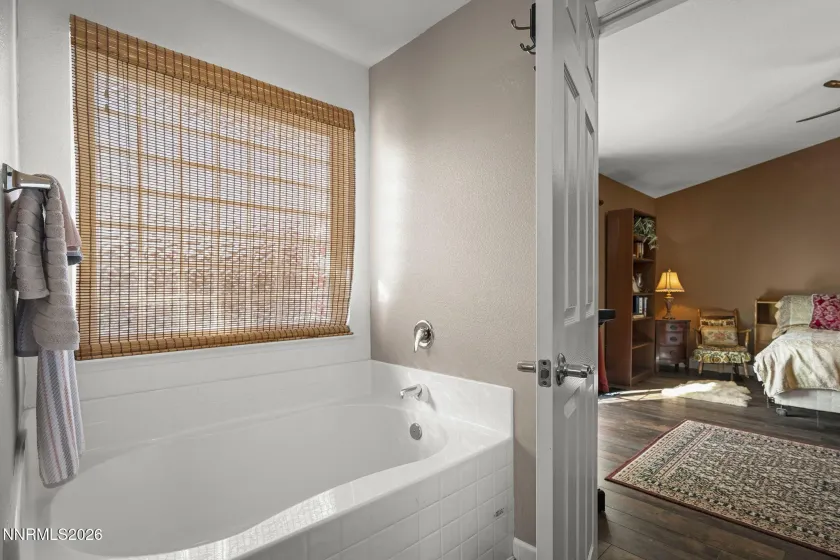 1675 Talking Sparrow, Spanish Springs, Nevada 89441, 5 Bedrooms Bedrooms, ,3 BathroomsBathrooms,Residential,Residential,Talking Sparrow,260000907