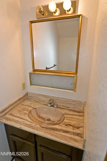 718 Travis, Carson City, Nevada 89701, 2 Bedrooms Bedrooms, ,3 BathroomsBathrooms,Residential,Residential,Travis,260000908